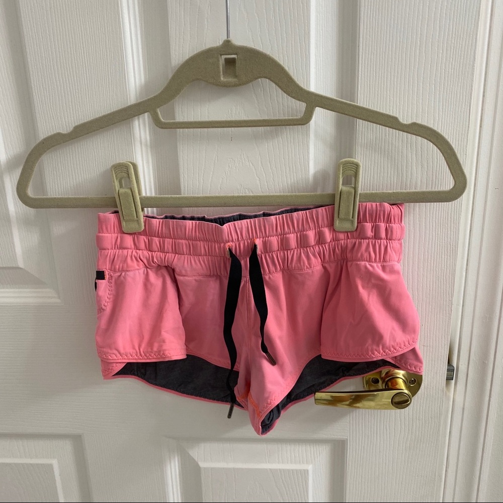 Lululemon athletic pink & gray reversible shorts